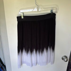 White House Black Market Black and White Midi Pleated Skirt